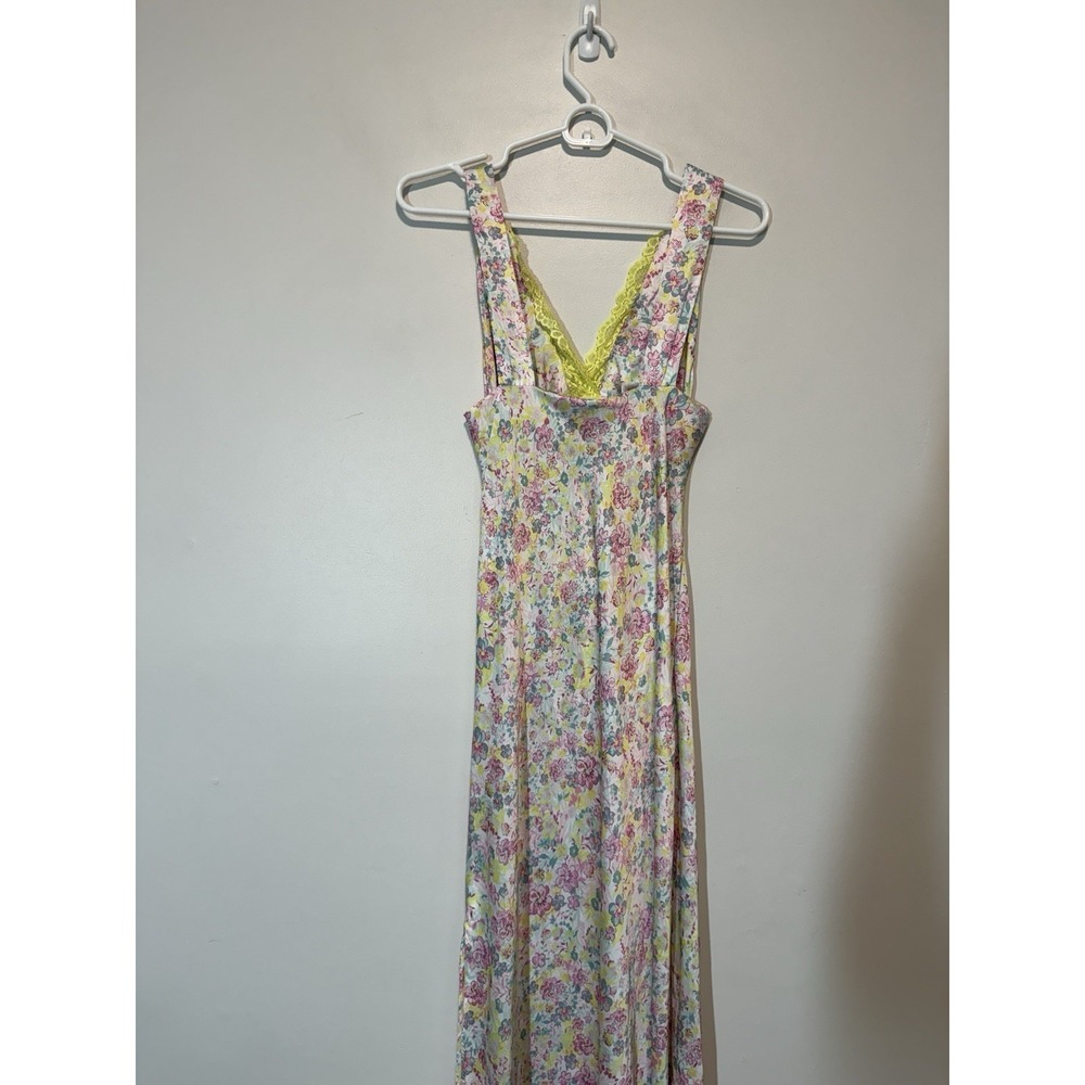 Beach Riot Kimi Cut-Out Slit V-Neck Dress in Forget Me Not Floral Lace Trim Smal - Picture 8 of 11